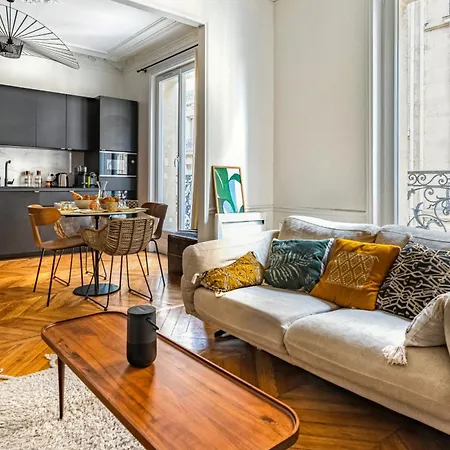 T2 Haussmannien Renovated In - Welkeys