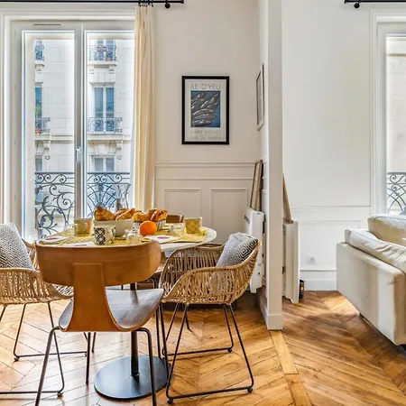 T2 Haussmannien Renovated In - Welkeys
